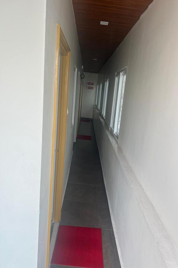 gallery1