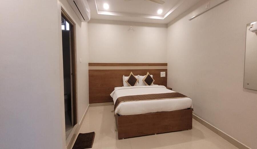 gallery1